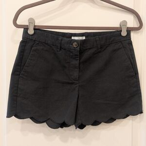 GAP Black Scalloped Hem Shorts